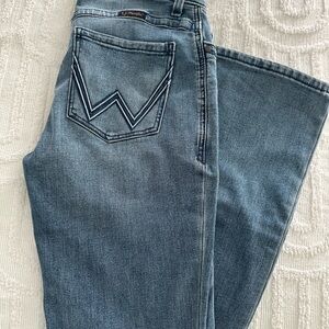Wrangler Willow Women's Ultimate Riding Jeans Della 9x32